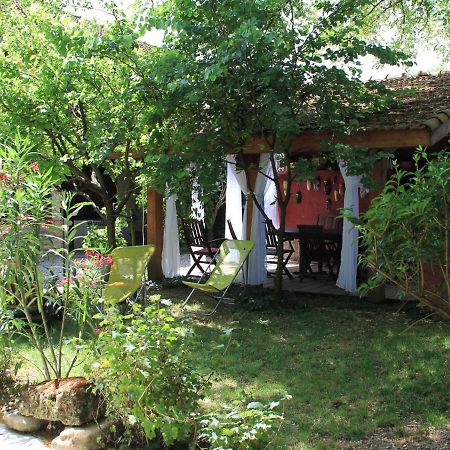 Saint-Paul-lès-RomansLes Pascals住宿加早餐旅馆 外观 照片